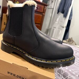 Dr Martens 2976 Lenore Boot, sz 9